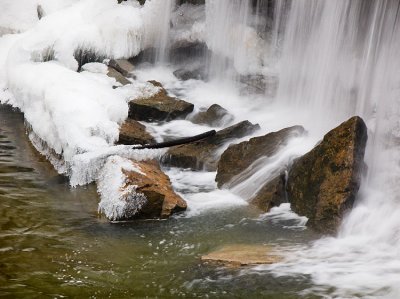 Anderson Falls Frozen