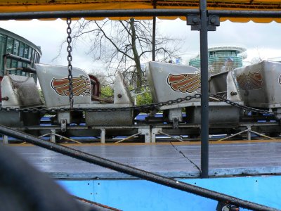 Roller coaster cars
