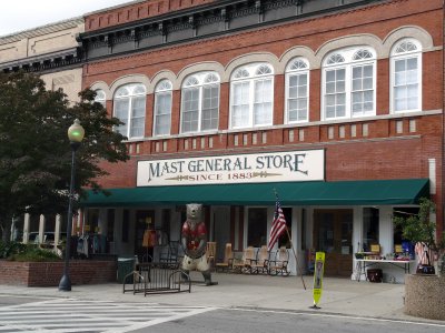 MAST GENERAL STORE