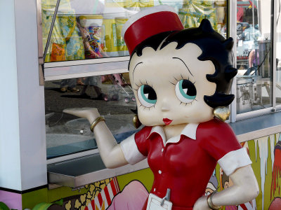 BETTY BOOP