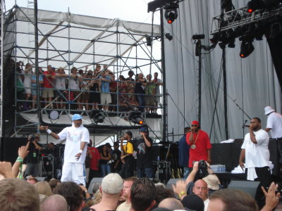 Method Man works the crowd