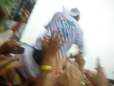 Method Man dove from the stage