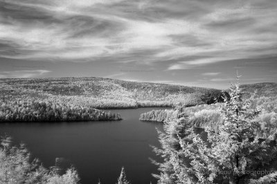 Lac Sacacomie--St-Alexis des Monts' Fall IR scene...