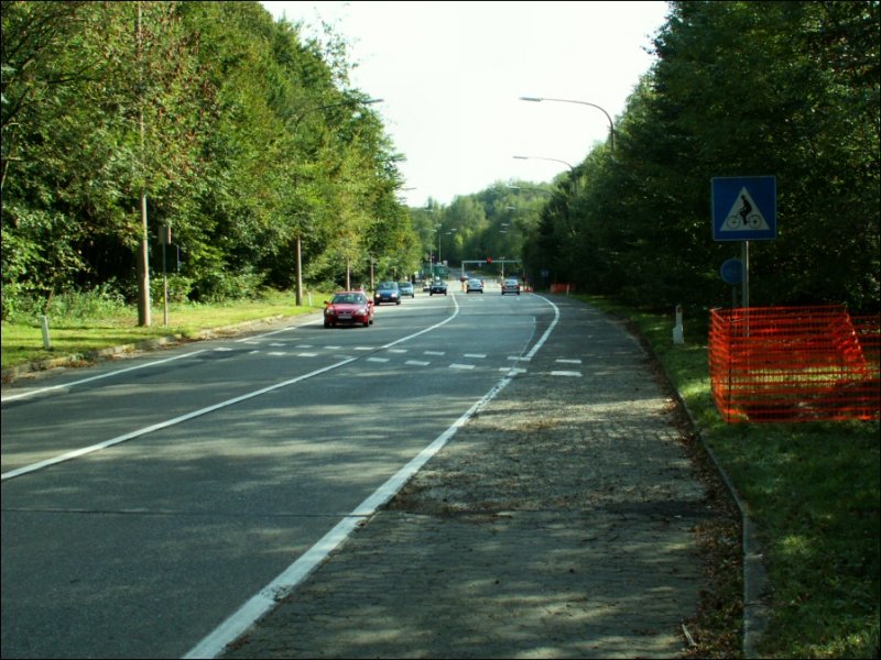 Fin de piste cyclable ch de la Hulpe - Groenendaal.jpg