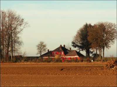 Maison isole dans les campagnes de Meux.