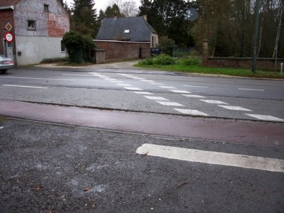 Piste cyclable ch. de Waterloo - Grote Hut. (Suite...)