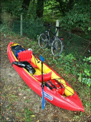 Vlo cadenass au poteau, je peux maintenant me partir en kayak (suite...)