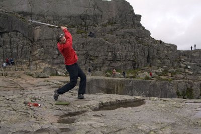  Golfer at Pulpit Rock