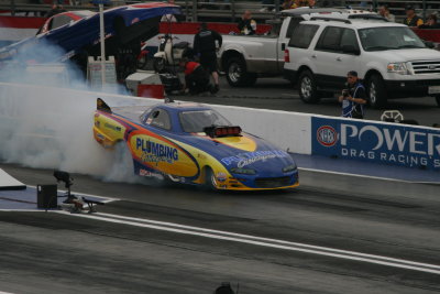 Burn out of a Top Alcohol Funny Car.