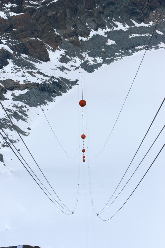 An extremely long cable span