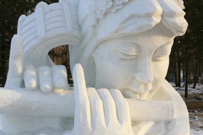 Sun Island snow sculptures