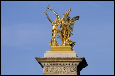 Statues - Pont Alexandre III