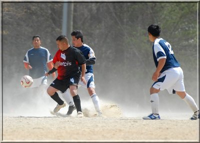 Soccerplyrs332.JPG