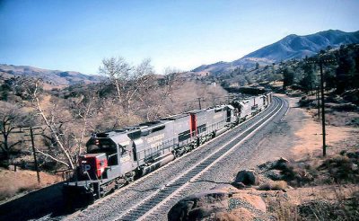 SP Tunnel Motors at Woodford Siding