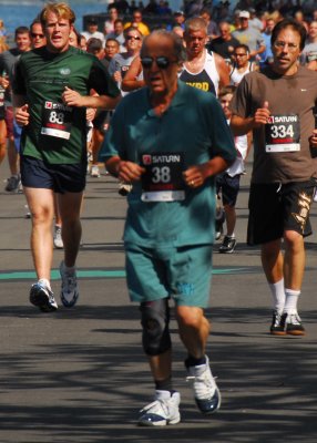 2007 Police Officer Chris Hoban 5 MIle Run