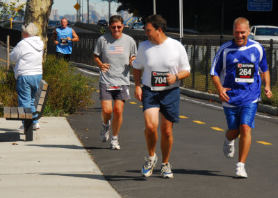2007 Police Officer Chris Hoban 5 MIle Run