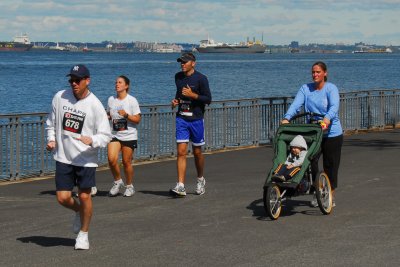 2007 Police Officer Chris Hoban 5 MIle Run
