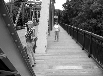 Dale And Sue Shoot The Bridge