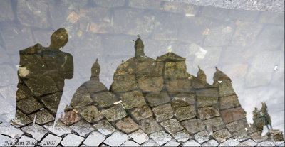 ReflectionSacreCoeur_MG_4701.jpg