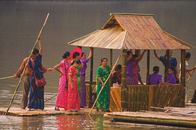 Colourful Jinhong Ladies.