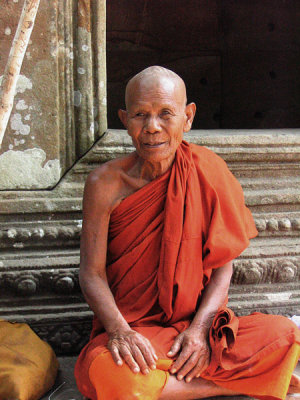 Preah Vehear. Elderly monk
