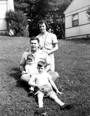 Mom Dad Boys June1950