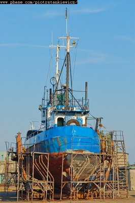 Fishing harbour (2004)
