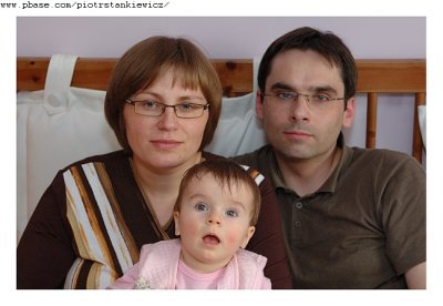 Matysia with her family (color version) (2006)