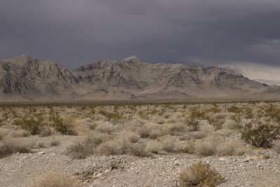 rain on the way to hoover dam 