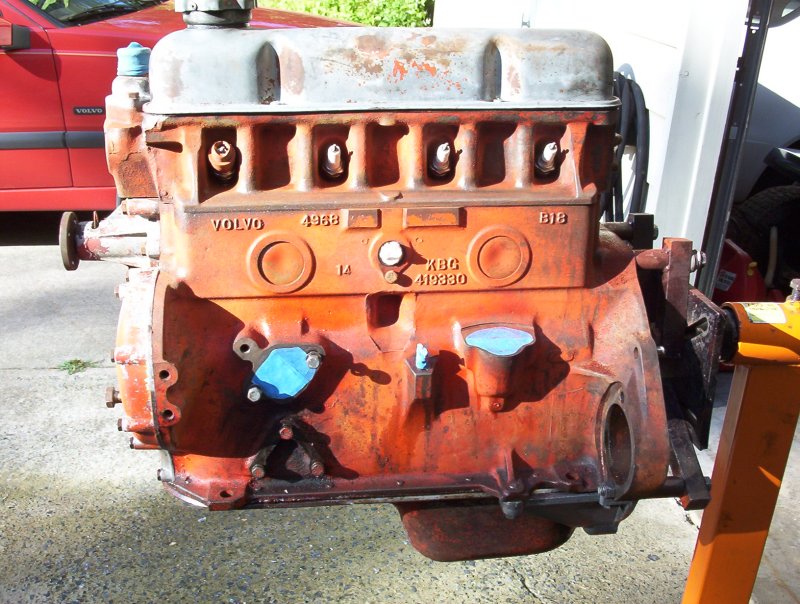 b18