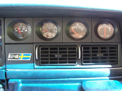Water temp, Boost, Oil pressure, Voltage