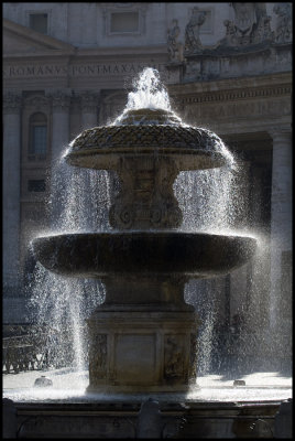 Vatican Fountain-2