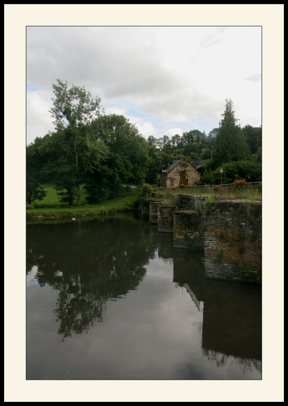 BretagneChateauneuf du FaouPres du canal