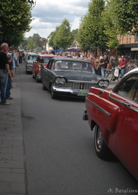 Kortege genom Hallsta