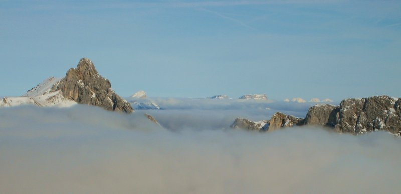 le Roc Cornafion au-dessus des nuages, janvier 2007