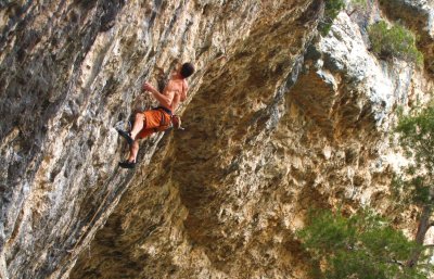 Saint-Lger-du-Ventoux (Vaucluse) - secteur Cirque FFMMEUH - 8a