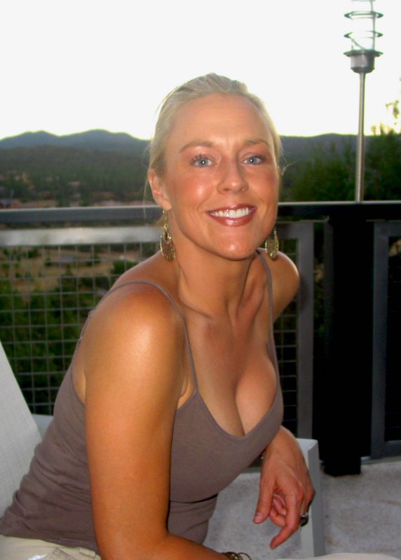 Cory Leigh r.jpg