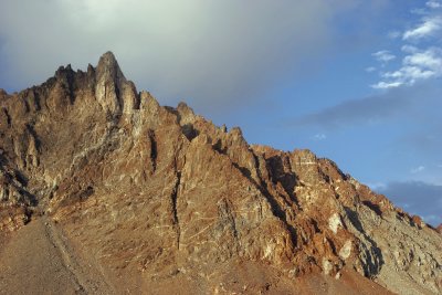 Dark Humphrey rock meets red Paiute Crag colors