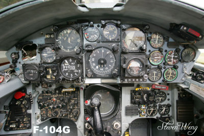 2006-10-18    F-104G 4420