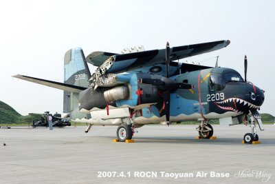 2007-4-1 xa} ROCN Taoyuan Air Base