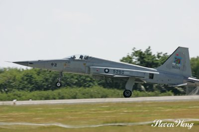 F-5E 5250