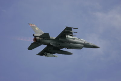 F-16