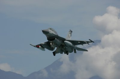 F-16