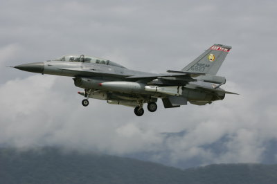 F-16