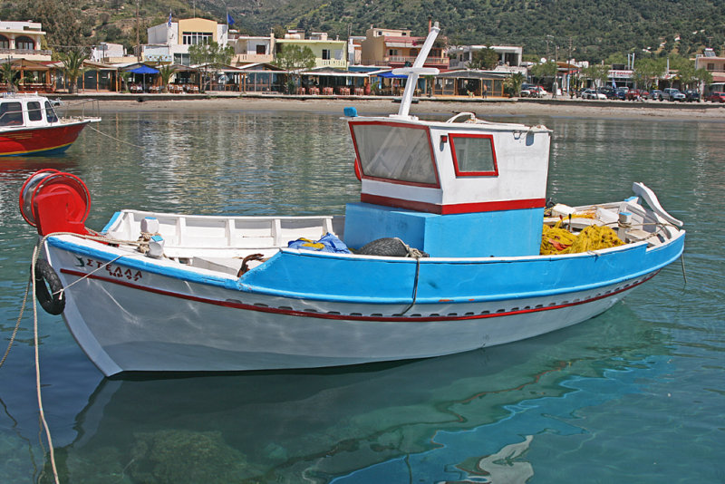 fishing boat 2.jpg