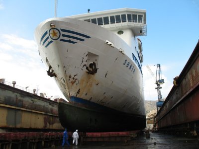 As soon as the vessel was out of the water a complete hull inspection was carried out.jpg