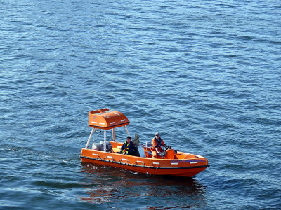 Rescue boat