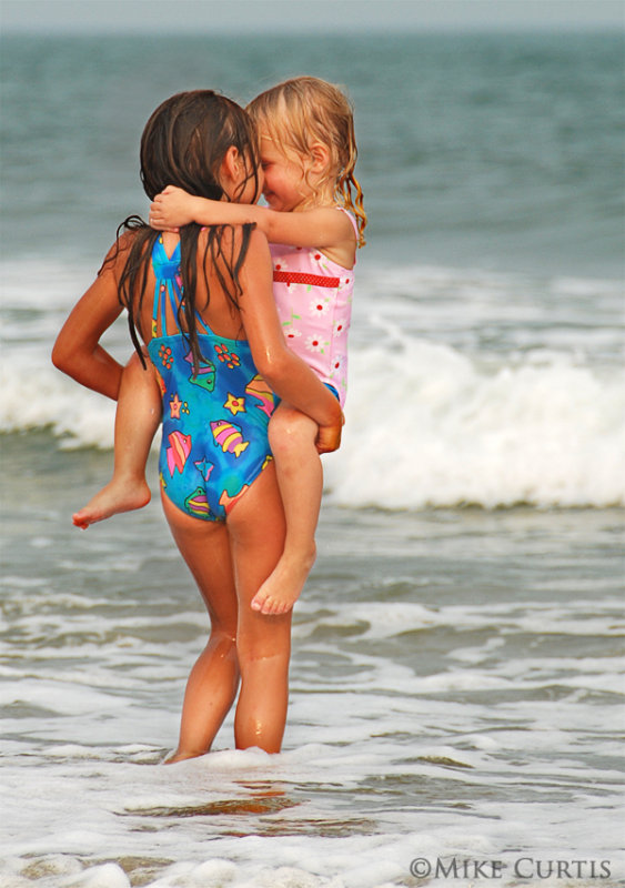 Alyssa and Taylor 600.jpg
