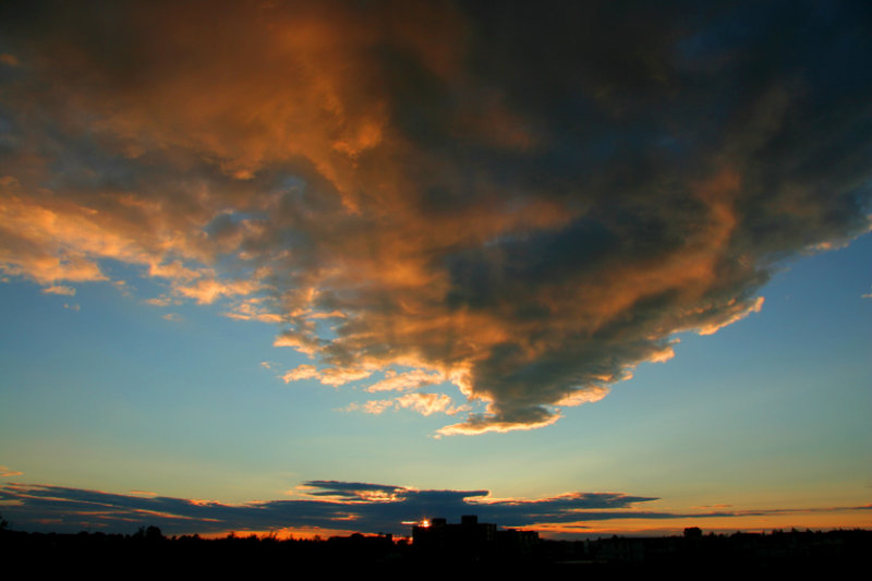 FLAMES SKY