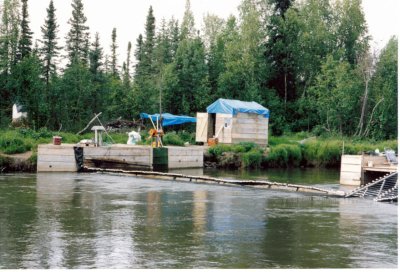 Floating weir and cabin.jpg